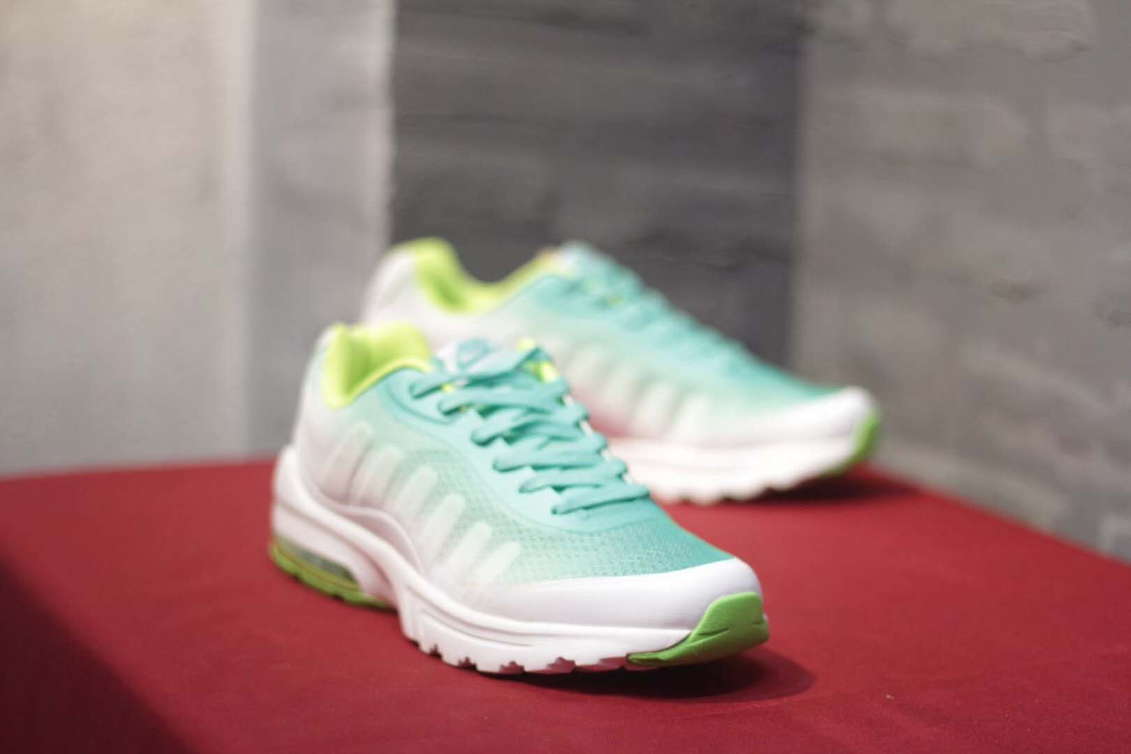 Women Nike Air Max Invigor Print 95 Gint Green White Shoes